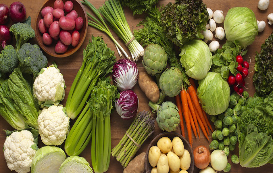 چه میزان میوه و سبزیجات بخوریم تا سرطان نگیریم
